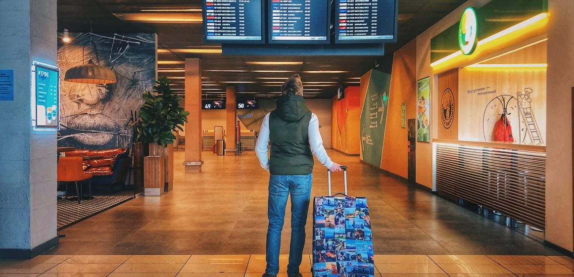Advertising Your Company Effectively Using Keywords in Airports